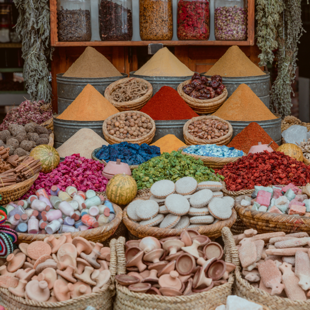 Marrakech-souk-(market)-1