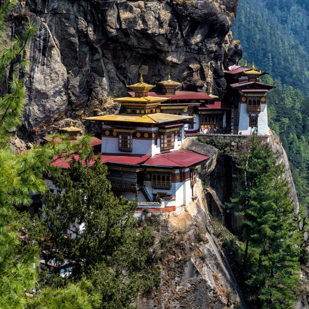 Tiger's Nest_Paro-taktsang-monastery